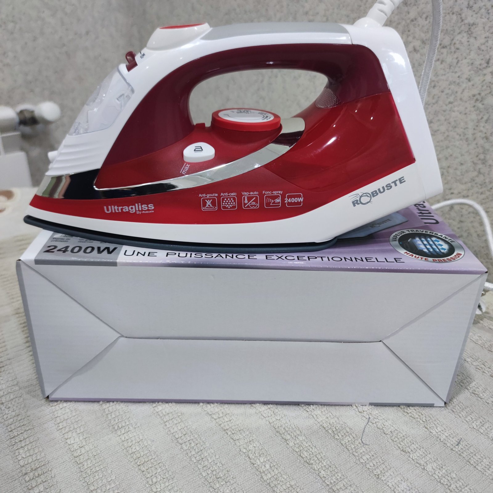 Fer À Repasser A Vapeur Robuste 2400W Ultra Rapide - 320 Ml – Image 4